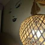 Misafirlerimiz için konforlu bekleme alanımız. Karşıyaka’da kaş tasarım stüdyosu bekleme alanı