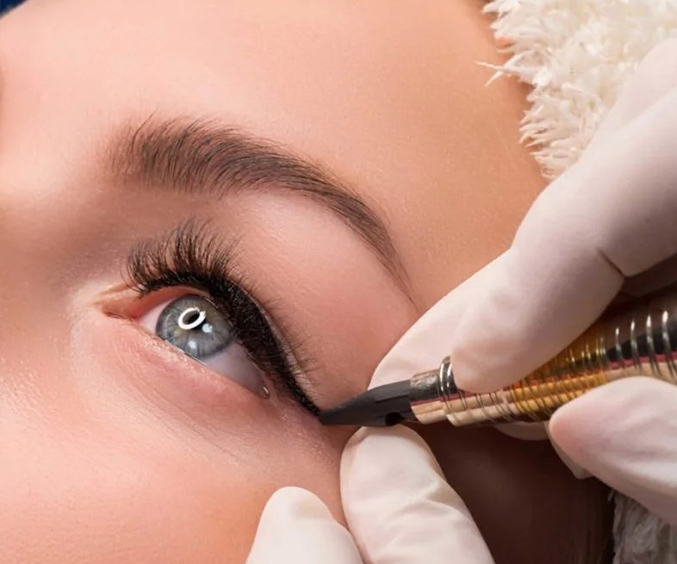 Kalıcı dipliner (eyeliner/babyliner) uygulaması – Nuray Yaprak Beauty Studio İzmir Karşıyaka